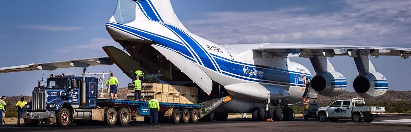 IL-76 being loaded at Mount Isa Airport
